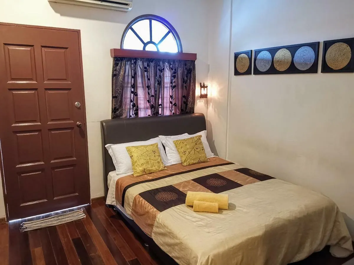 *** Guest house Lekiu House Hotel Malacca Malaysia