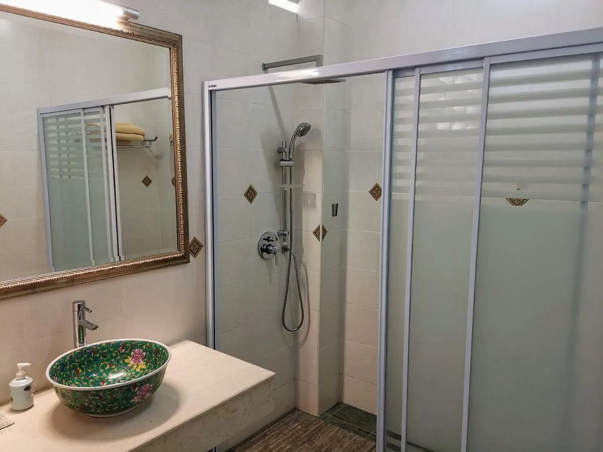 *** Guest house Lekiu House Hotel Malacca Malaysia